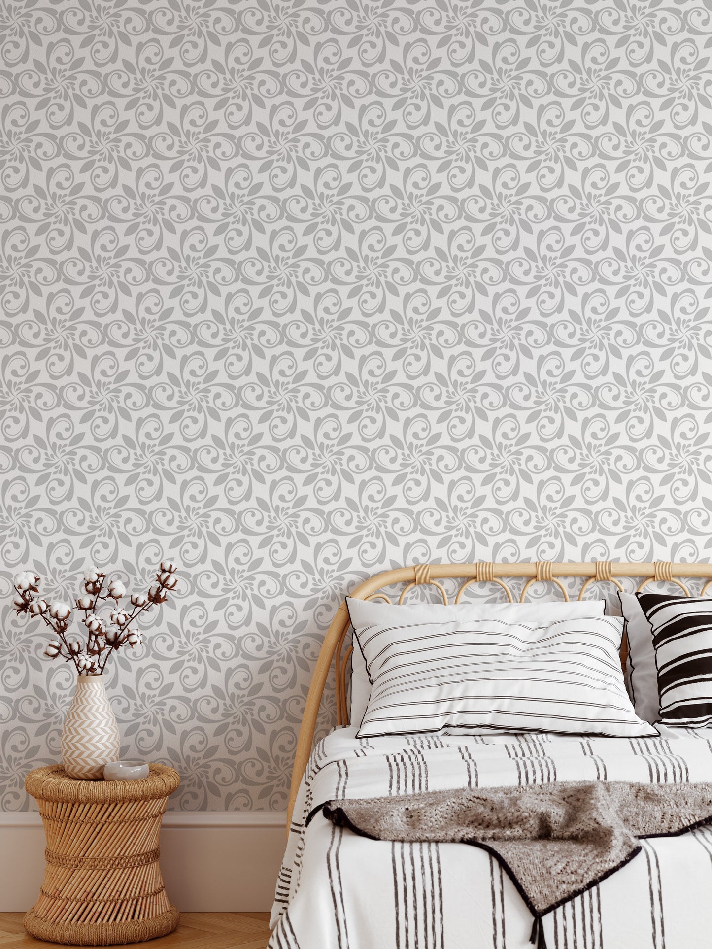 Royal Floral Ornament Beautiful Damask Pattern Wallpaper