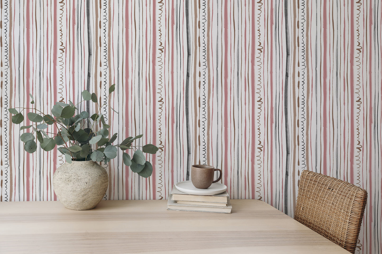 Pastel Color Lines and Thicknesses Design Wallpaper