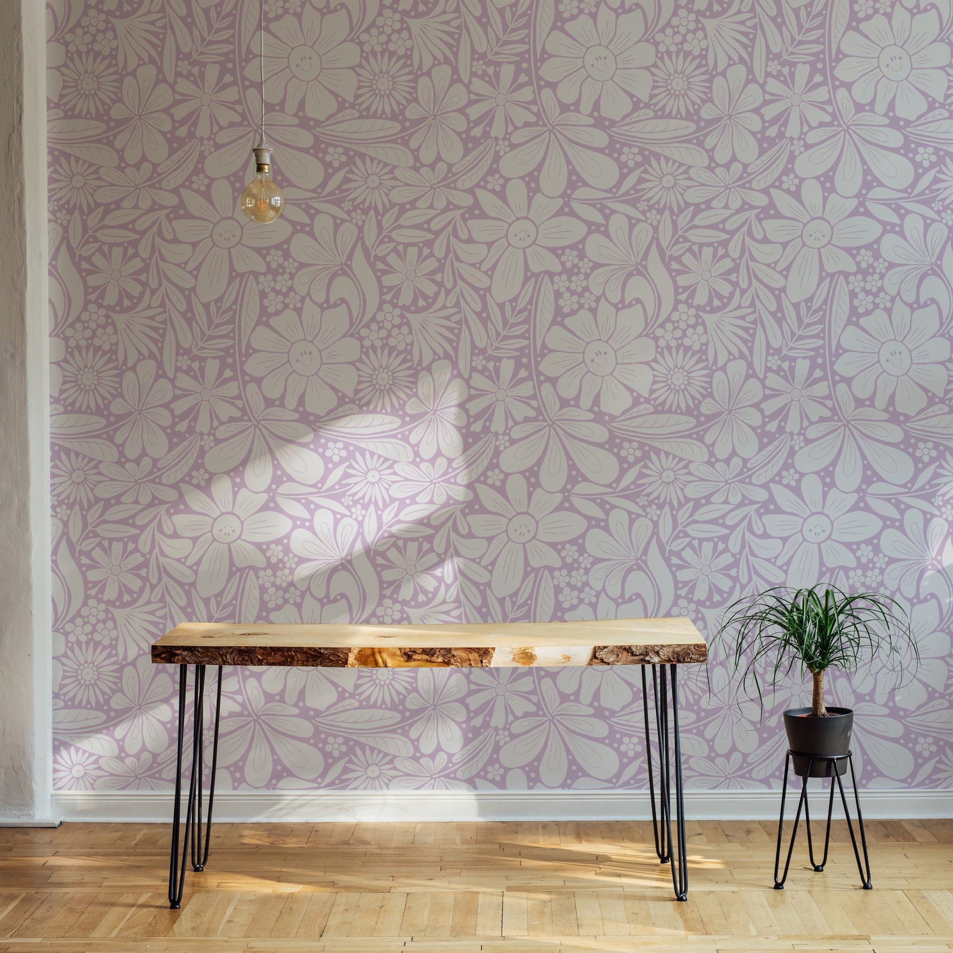 Bright and vibrant floral pattern in lilac tones for walls
