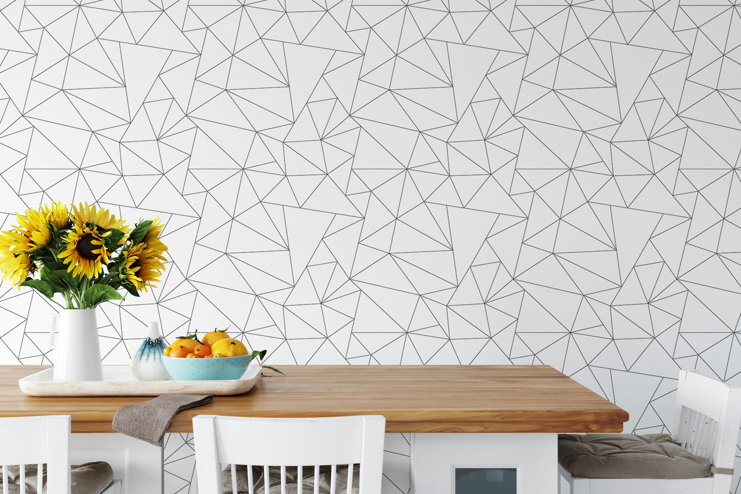 Black and White Abstract Geometric Pattern Wallpaper