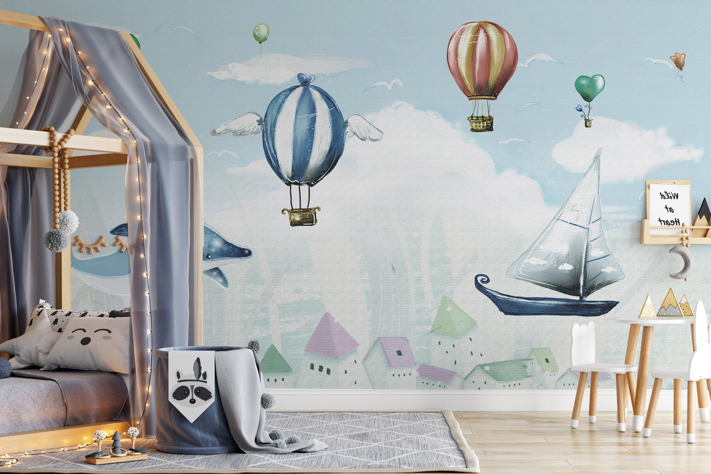 Hot air balloon mural for kids’ room design
