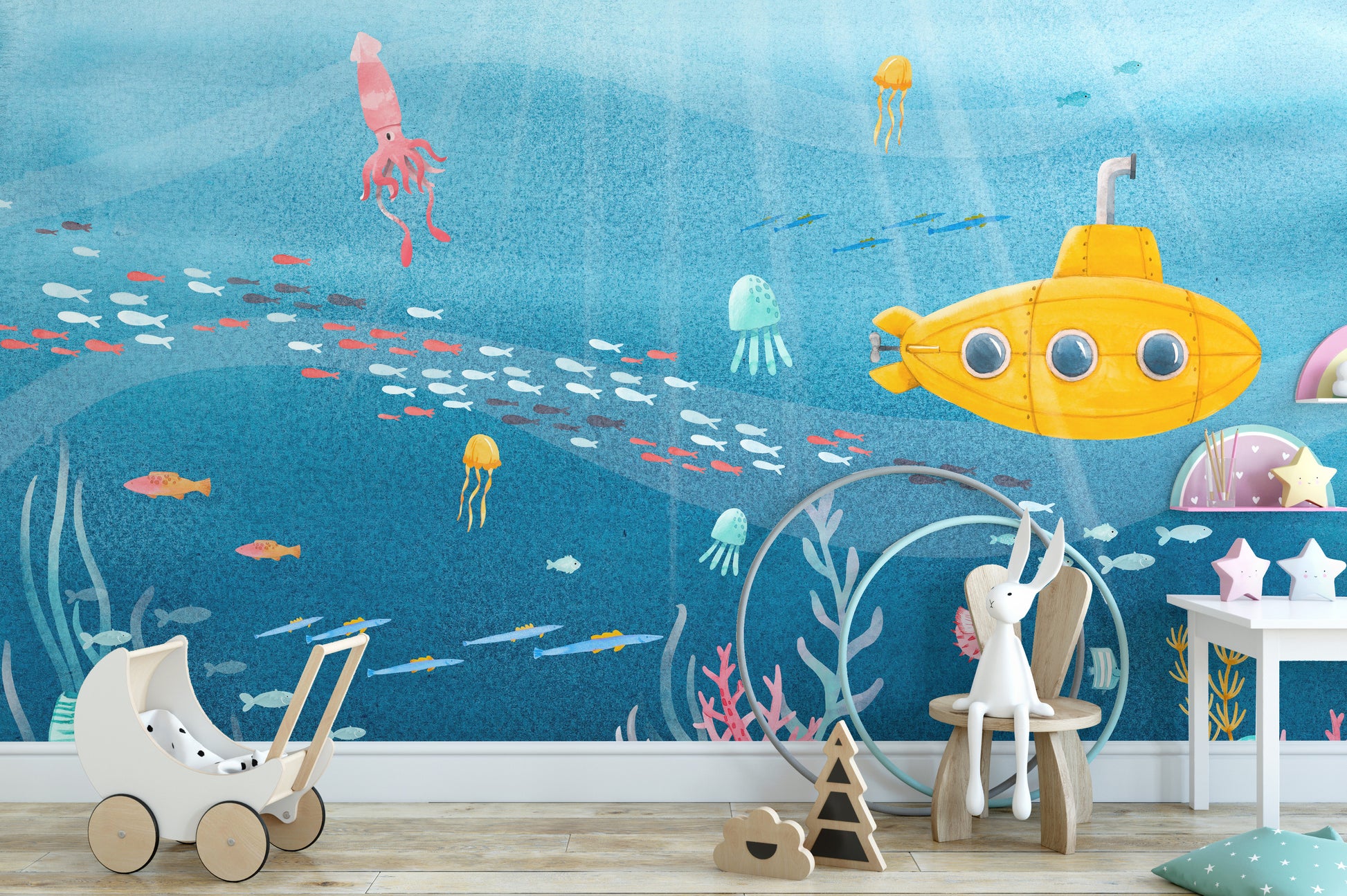 Serene underwater sea life mural with oceanic splendor.