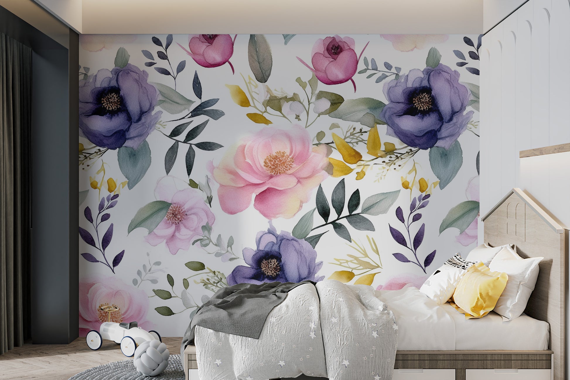 Hand-painted floral pattern wallpaper
