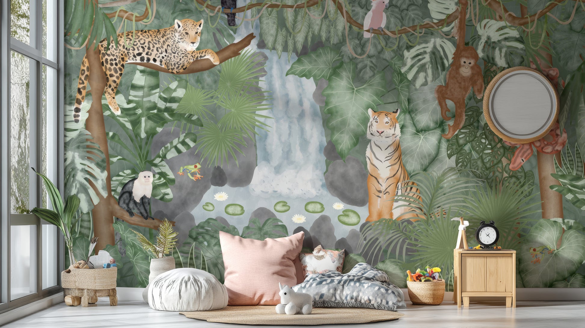 Kids' Jungle Animals Mural for a Tropical Look