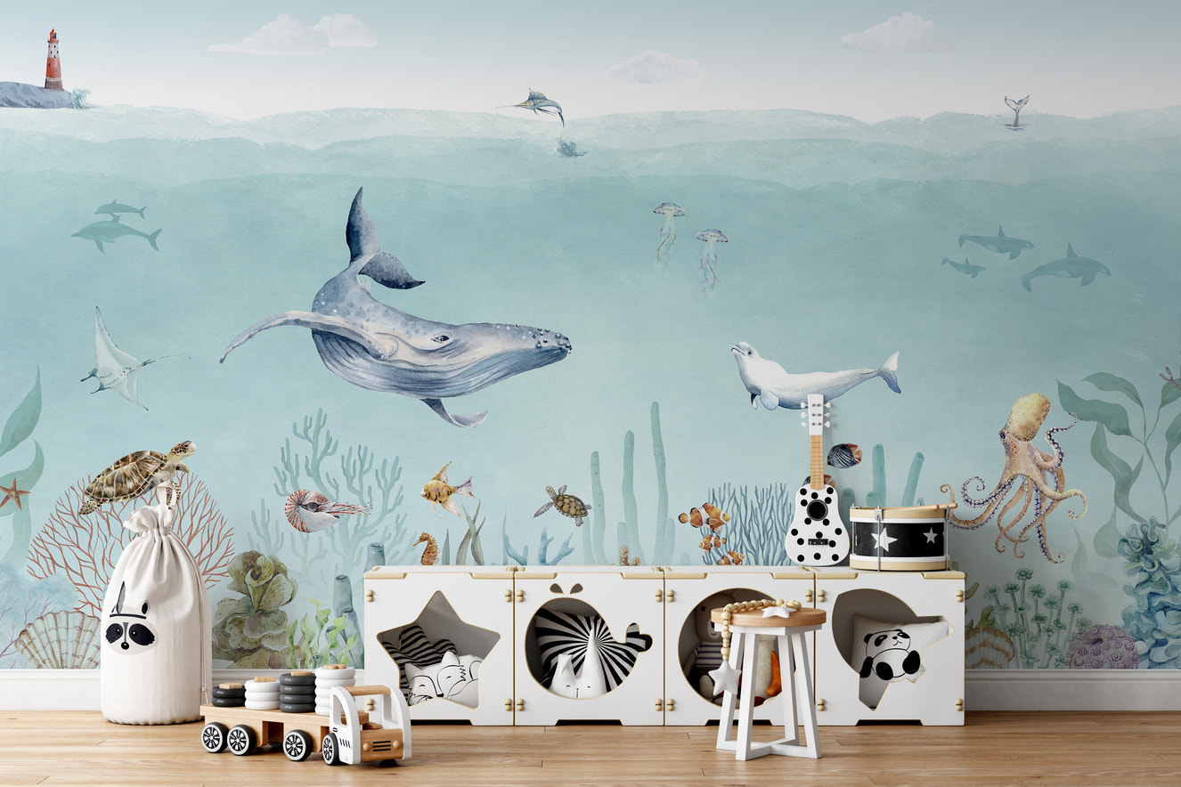 Enchanting Secret Sea Life mural with ocean beauty.