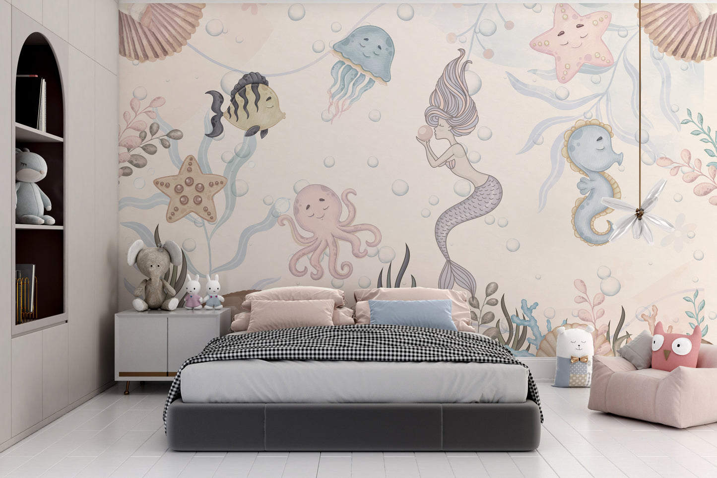 Colorful aquatic life mural for fun, ocean-inspired rooms